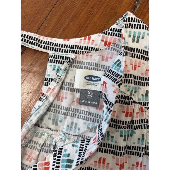 OLD NAVY Sleeveless Geometric Pattern Rayon Dress Size XS - Picture 3 of 4